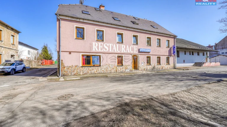 Prodej nájemního domu, 560 m², Hora Svatého Šebestiána