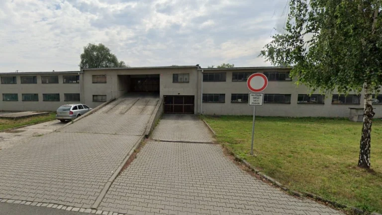 PRONÁJEM GARÁŽE PŘEROV - PŘEDMOSTÍ