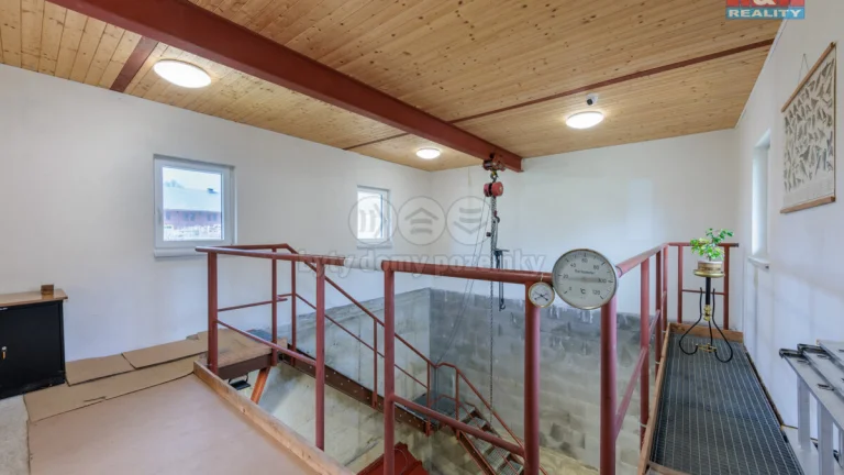Prodej výrobního objektu, 6287 m², Cheb, ul. Slapany