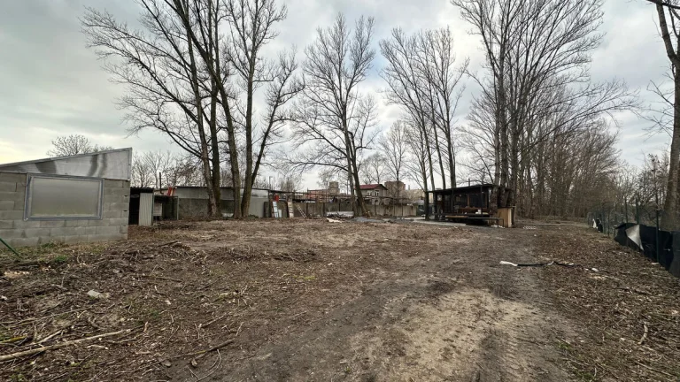 pronájem, komerční pozemek, 1700 m2, Neratovice