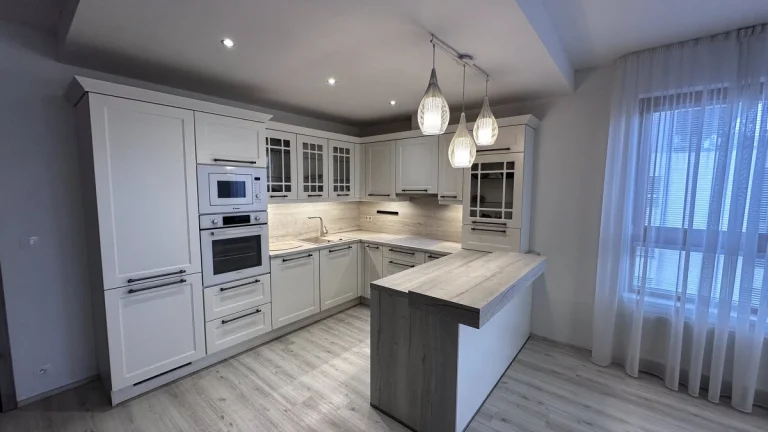 Pronájem bytu 3+kk 100 m² K Vystrkovu, Praha - Modřany