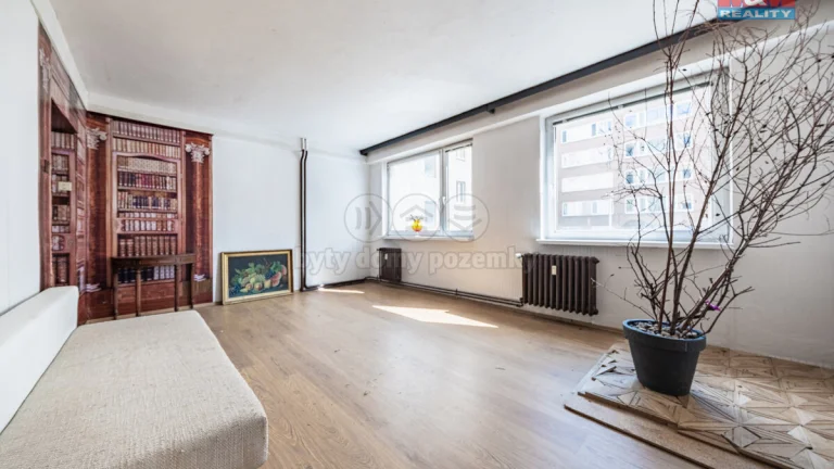 Prodej bytu 1+kk, 33 m2, OV, Praha, ul. Hartigova