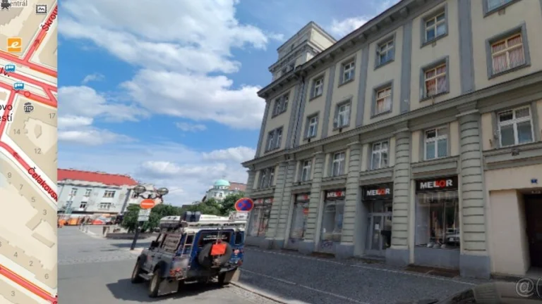Pronájem bytu 2+1(3+kk) 67 m² Mánesova, Hradec Králové