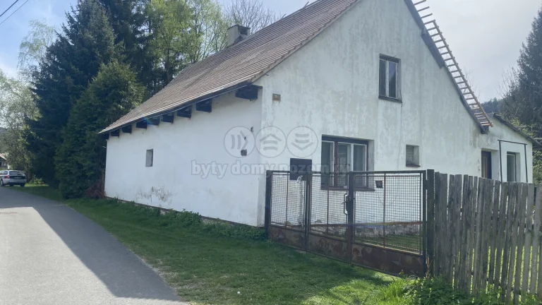Prodej chalupy 130 m² s pozemkem 914 m² Sobotín