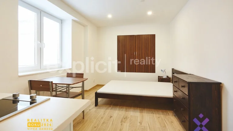 Pronájem, Byty 1+kk, 23 m2 - Zlín - Prštné, ev.č. 02209