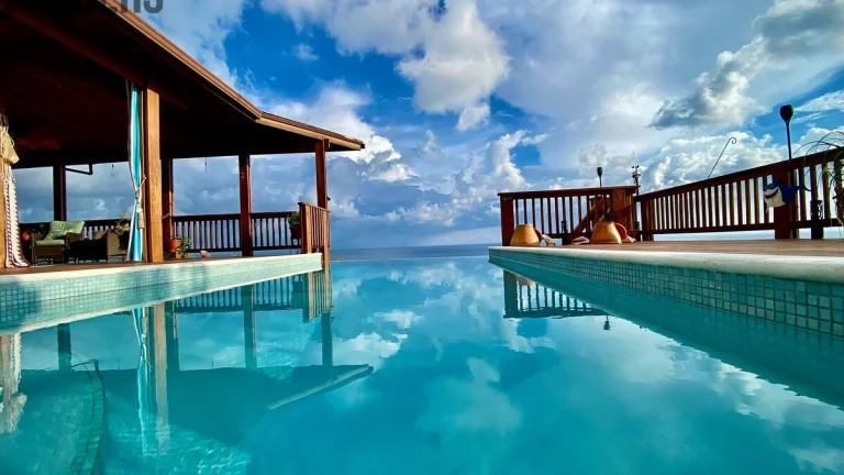 New Latitude, Calabash Bight