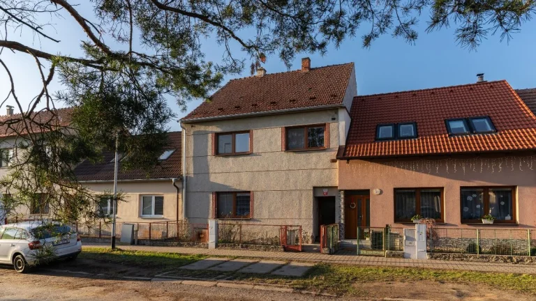 Rodinný dům se zahradou / Ivančice - pouhých 25 km od Brna