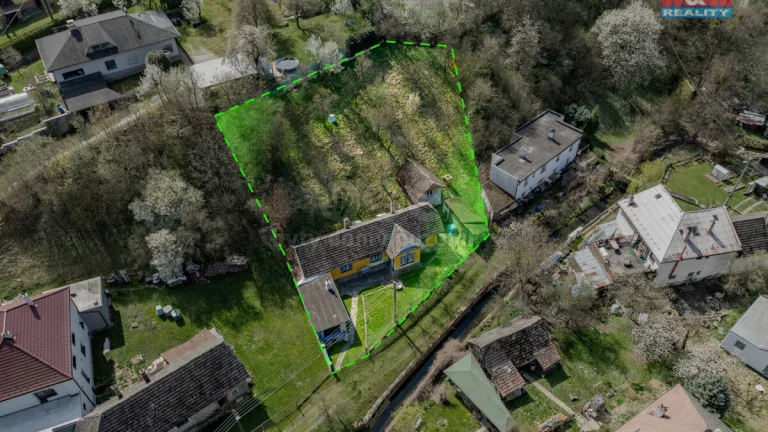 Prodej pozemku k bydlení, 1242 m², Březnice