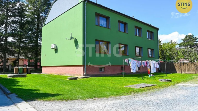 Exkluzivně vám nabízíme byt s garáží, zahrádkou a ve, 131066