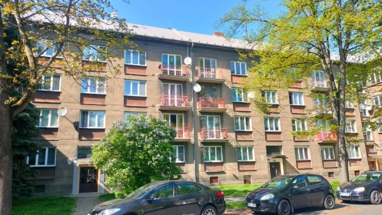 Pronájem byt 2+1, 60㎡