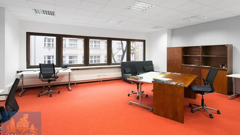 Hradčanská Office Center - pronájem kanceláře (900 m2), Prah