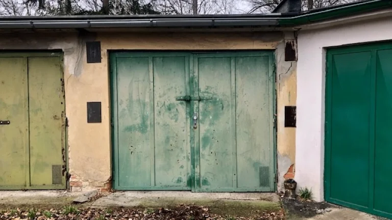 Prodám garáž v Děčíně II.