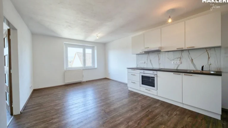 Pronájem bytu 2+kk, Malé náměstí 190, Broumov