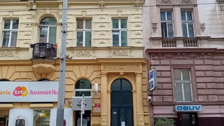Pronájem bytu 3+kk v Plzni v ulici Americká