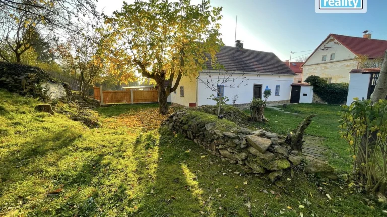 Prodej rodinné domy, 120 m2 - Líšťany - Třebobuz