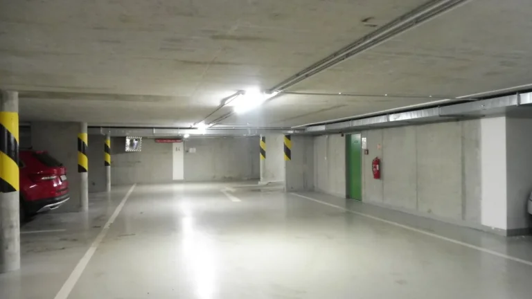 Pronájem parkovacího stání poblíž Budějovické