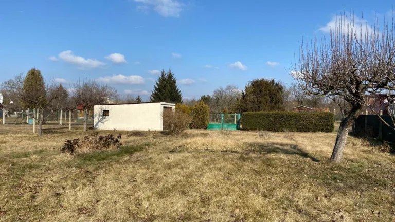 Prodej zahrady 858m2 České Budějovice 3