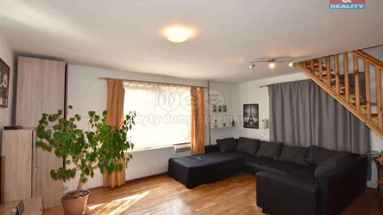 Pronájem bytu 2+1, 80 m², Kolomuty
