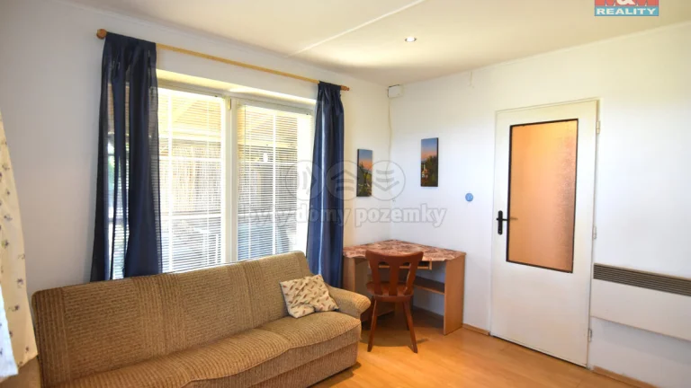 Pronájem bytu 1+kk, 27 m², Kolomuty