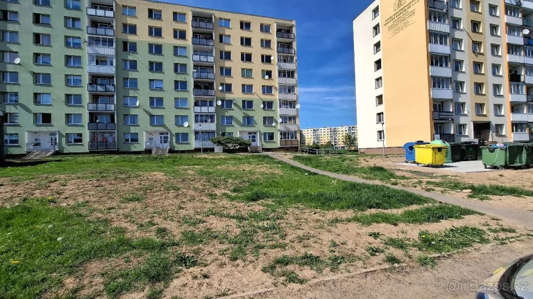 Pronájem bytu 2+1, ul. Jirkovská , Chomutov