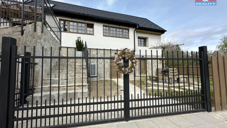 Prodej rodinného domu, 167 m², Račice, ul. Račice