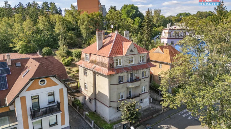 Prodej bytu 4+1, 81 m², Karlovy Vary, ul. Táborská