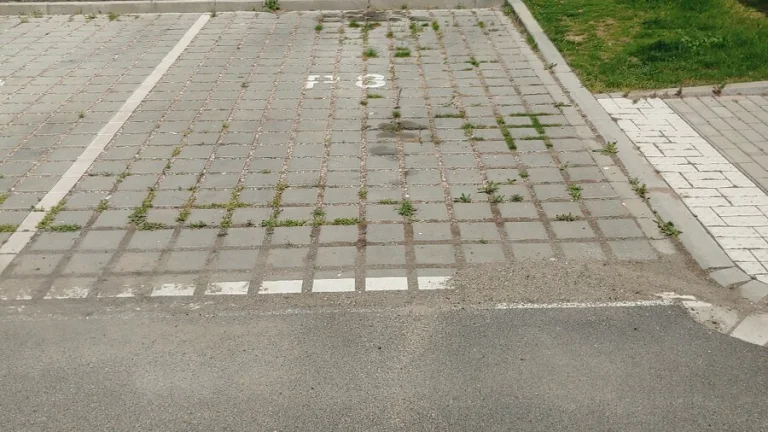 Parkovací místo Dašice