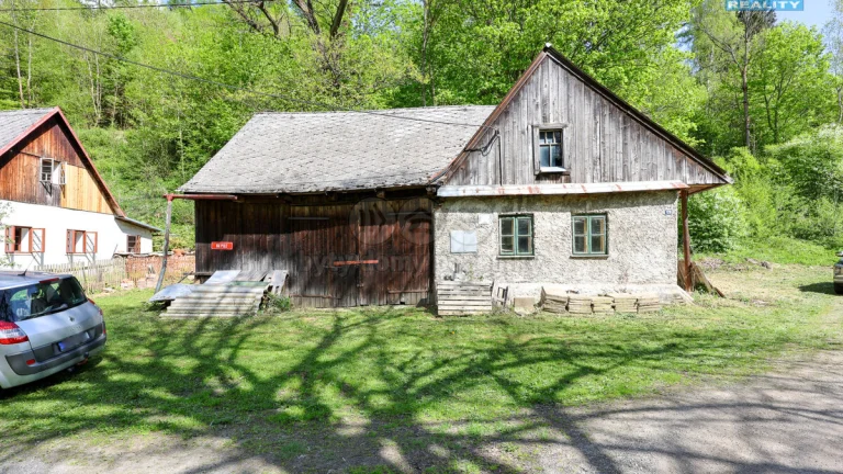 Prodej chalupy, 141 m², Štíty, ul. Na Pile