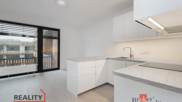 Pronájem, byty/1+kk, 30 m2, Kartónová 2844/10, 32600 Plzeň,