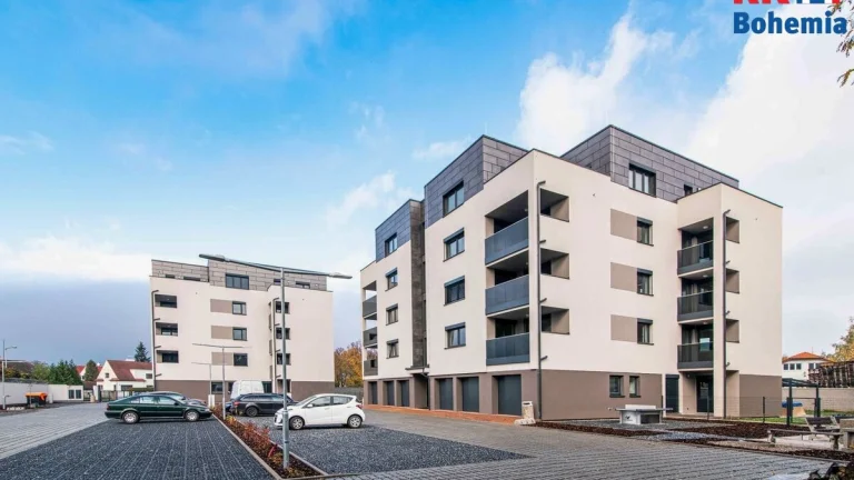 Prodej novostavby bytu 3+kk s lodžií v Českém Brodě, vč. par