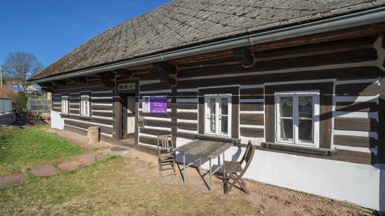 Prodej poloroubenky 120m2,pozemek 416m2, Roztoky u Jilemnice