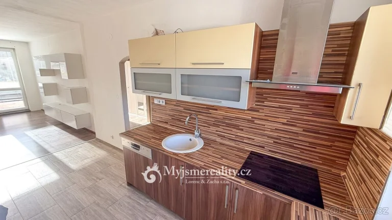 Prodej byty 3+kk, 72 m2 - Šatov, okr. Znojmo, ev.č. IL25014