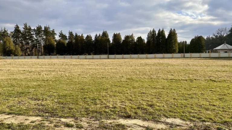 Stavební pozemek 900m² ve městě Horní Jelení
