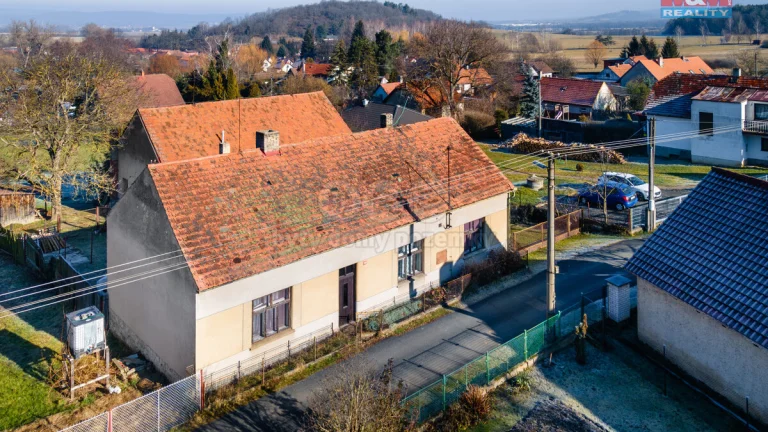 Prodej rodinného domu, 285 m², Běštín