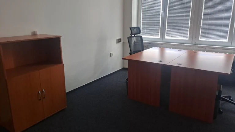 Pronájem kancelářských prostor Pardubice- ČERNA ZA BORY