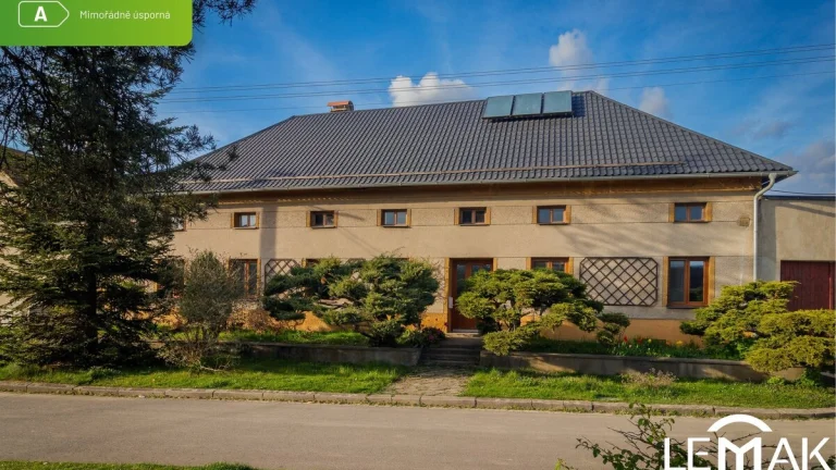 Prodej rodinné domy, 246 m2 - Dolany, ev.č. 00165