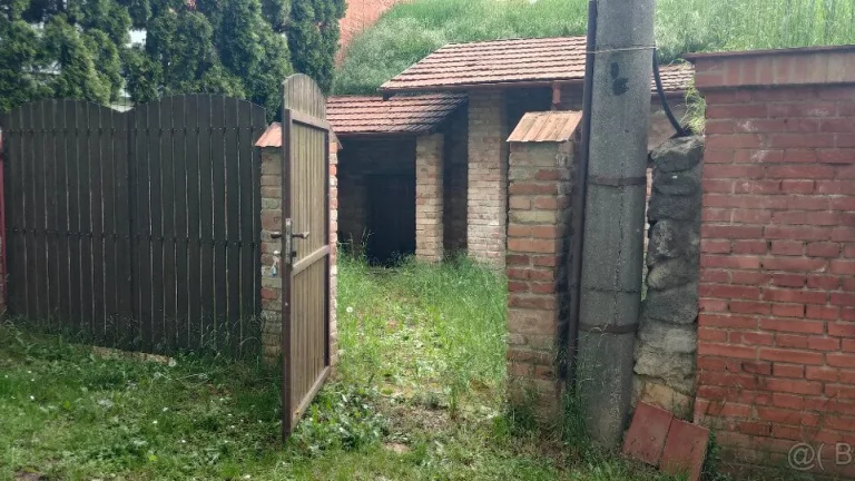 PRODÁM