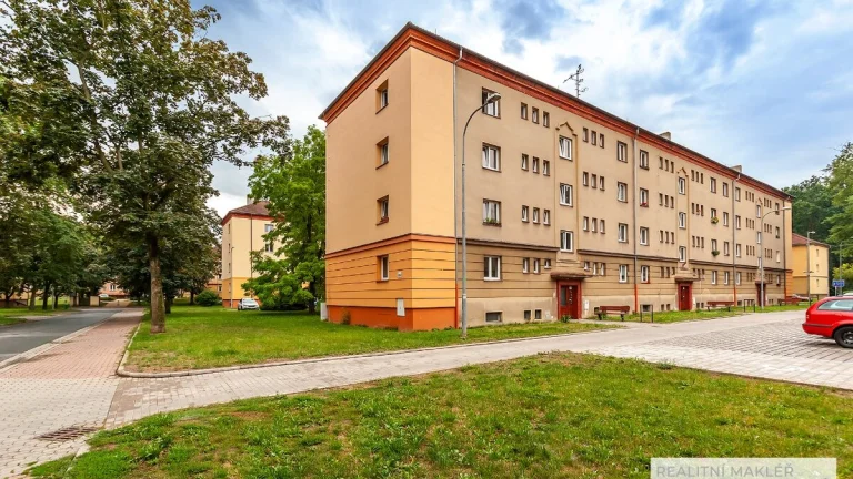 Pronájem bytu 2+1, 65 m2, Pardubice - Jiránkova