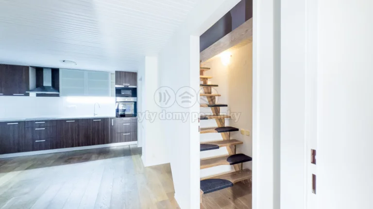 Prodej bytu 3+1, 97 m², Praha, ul. Oldřichova