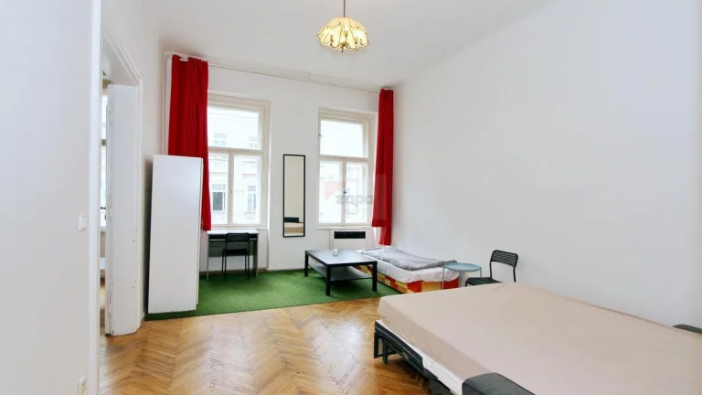 Pronájem zařízeného bytu 2+kk 56 m2 Praha 3 Žižkov