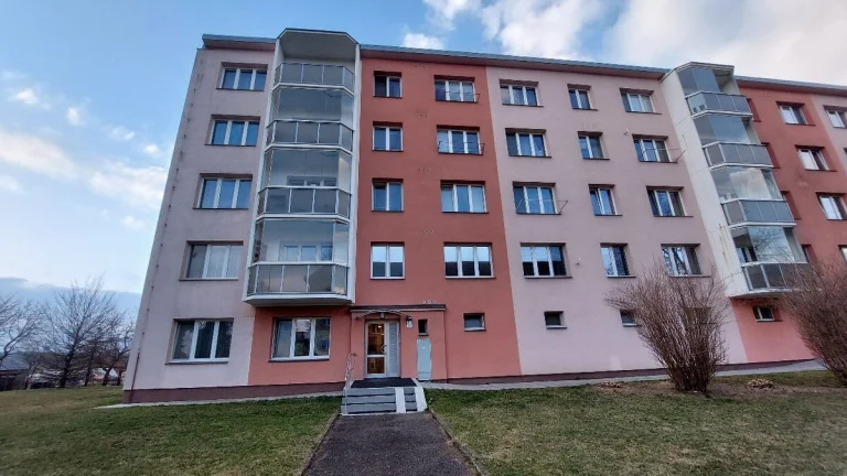 Dlouhodobý pronájem bytu 2+1 ve Žďár nad Sázavou
