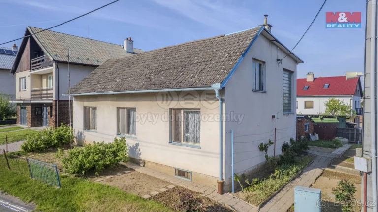 Prodej rodinného domu, 126 m², Tečovice