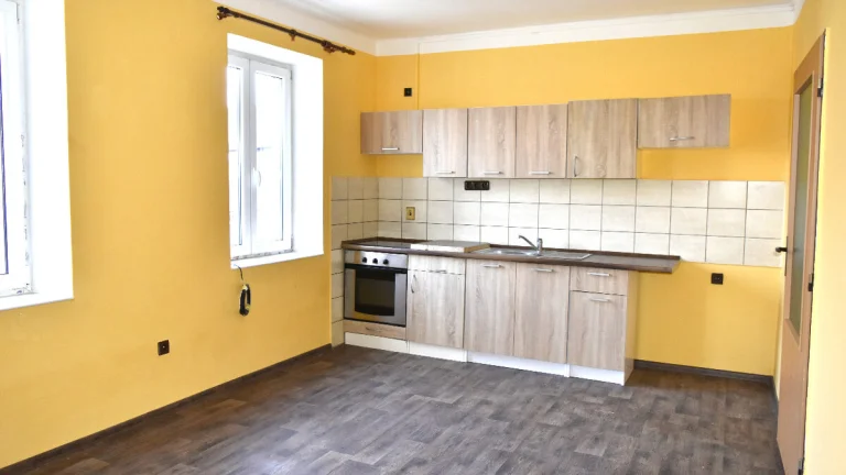 Dobruška - pronájem bytu po rekonstrukci s dispozicí 1+1