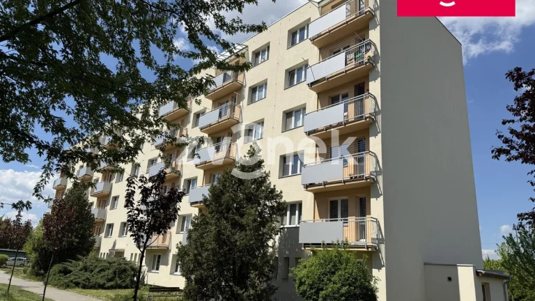 3+1 Malenovice s balkónem, příjemné bydlení v pěkném pros...