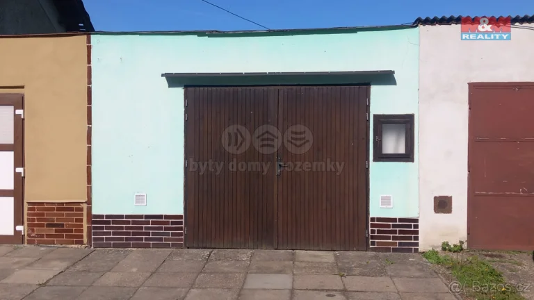 Prodej garáže, 25 m², Třebařov