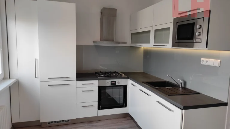 Pronájem bytu 1+1, 28 m2, Hlučín