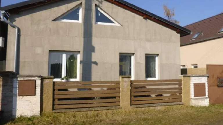 Dražba rodinného domu v obci Obříství, ID 7266 0306