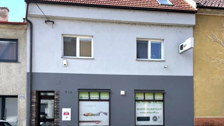 PRONÁJEM OBCHODNÍHO PROTORU UHERSKÝ BROD, HORNÍ VALY