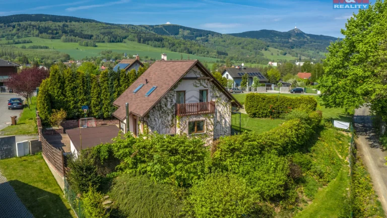 Prodej rodinného domu, 120 m², Liberec, ul. Sasanková