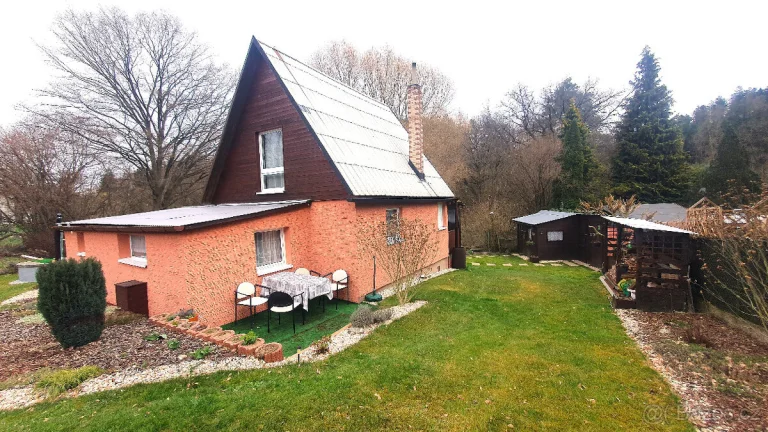 Prodej celoročně obyvatelné chaty 3+1 (60m2), Libeř u Prahy